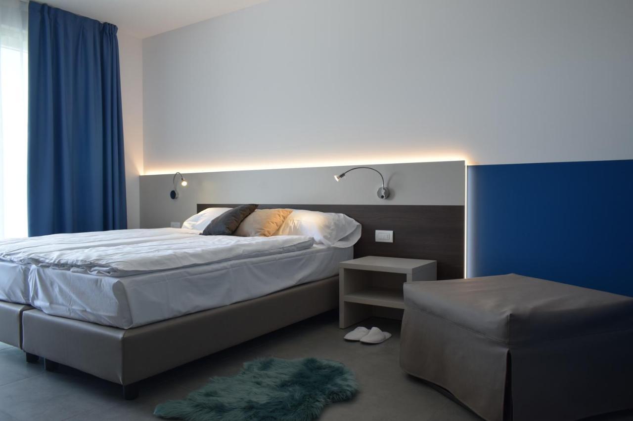 Garni' Foci Hotel Riva del Garda Buitenkant foto