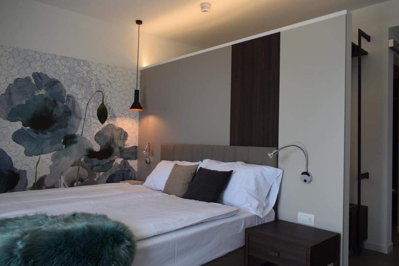 Garni' Foci Hotel Riva del Garda Buitenkant foto