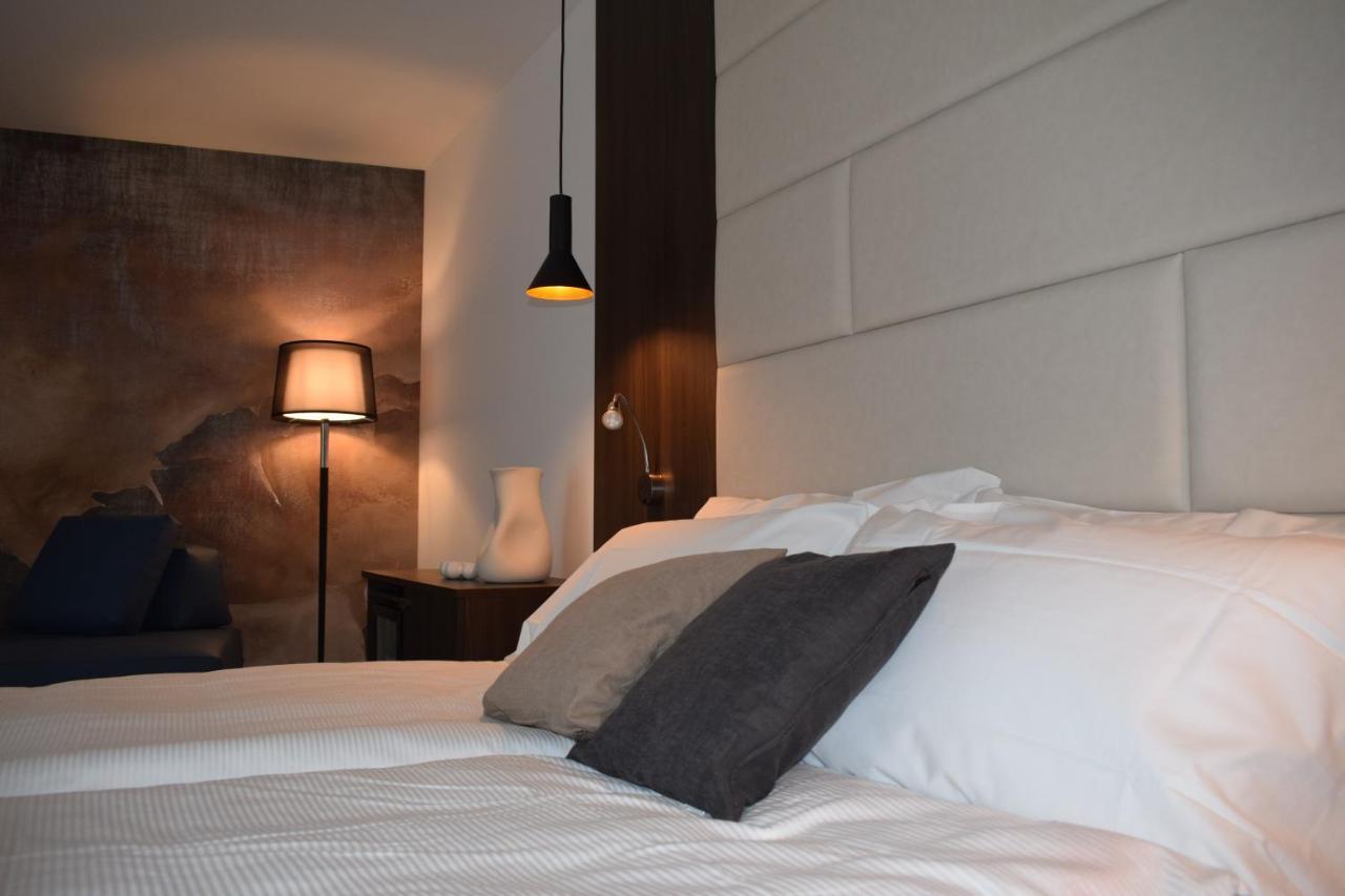 Garni' Foci Hotel Riva del Garda Buitenkant foto