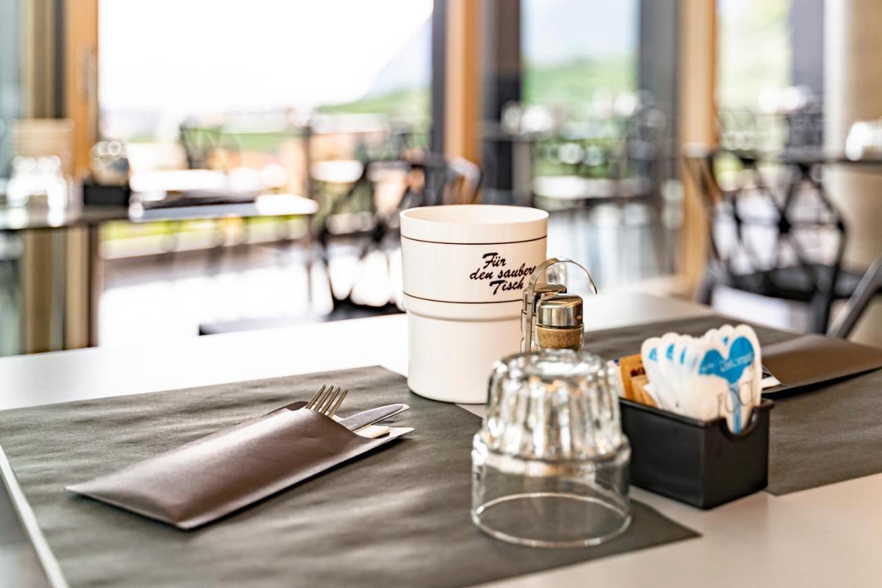 Garni' Foci Hotel Riva del Garda Buitenkant foto